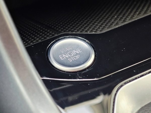 Volkswagen T-Roc Limited DSG 1,5 TSI 110kW 22