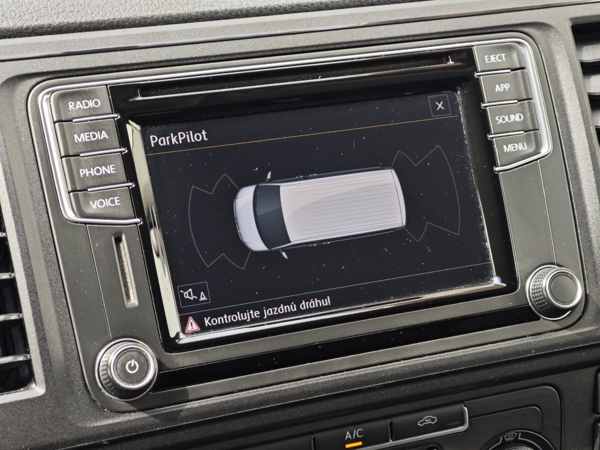 Volkswagen T6 Transporter DSG 2,0 TDI 110kW 23