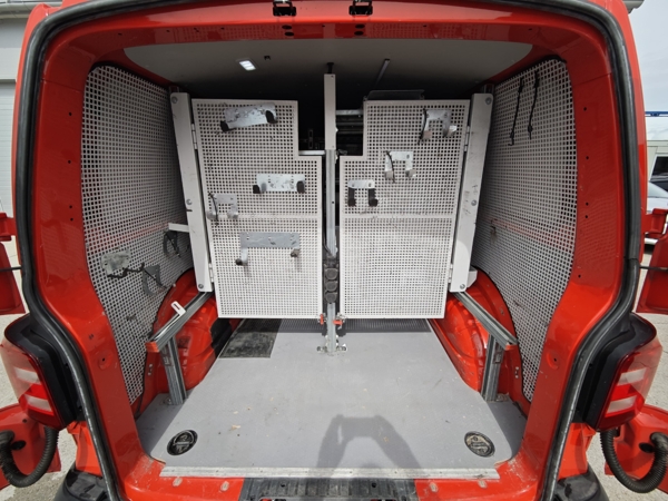 Volkswagen T6 Transporter DSG 2,0 TDI 110kW 16