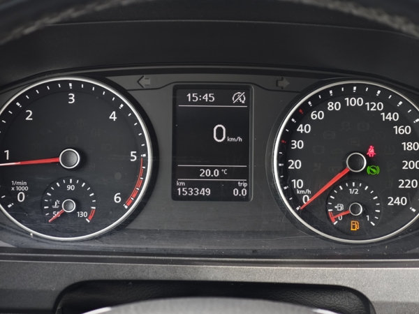 Volkswagen T6 Transporter DSG 2,0 TDI 110kW 21