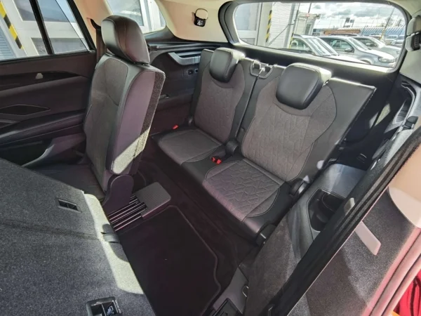 Volkswagen Tayron 4motion DSG 2,0 TDI 142kW 12