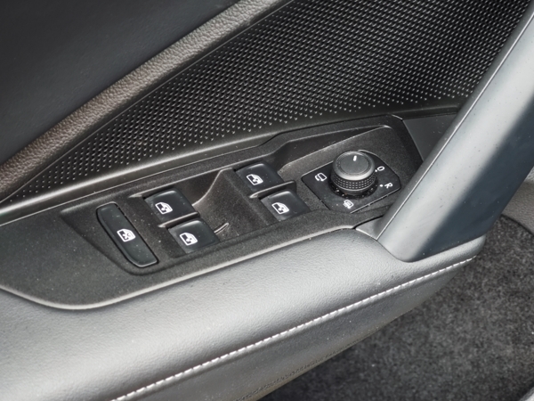 Volkswagen Tayron 7-miestny 4motion DSG 2,0 TDI 142kW 41