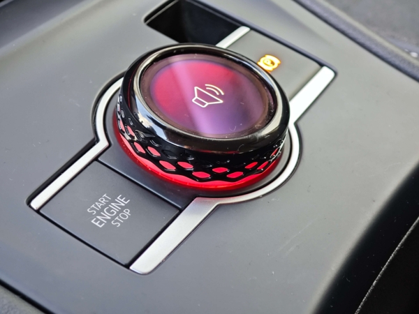 Volkswagen Tayron 7-miestny DSG 1,5 eTSI 110kW 28