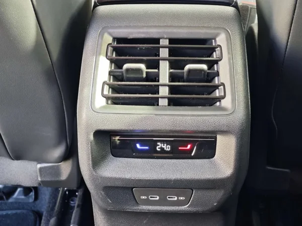 Volkswagen Tayron 7-miestny DSG 1,5 eTSI 110kW 32
