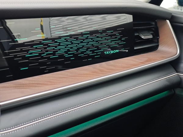 Volkswagen Tayron Elegance 4motion DSG 2,0 TDI 142kW 32