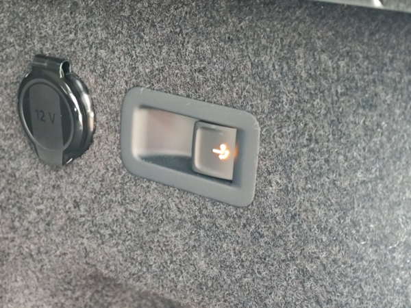 Volkswagen Tayron Elegance 4motion DSG 2,0 TDI 142kW 46