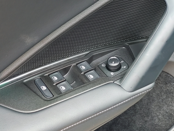 Volkswagen Tayron Elegance 4motion DSG 2,0 TDI 142kW 41