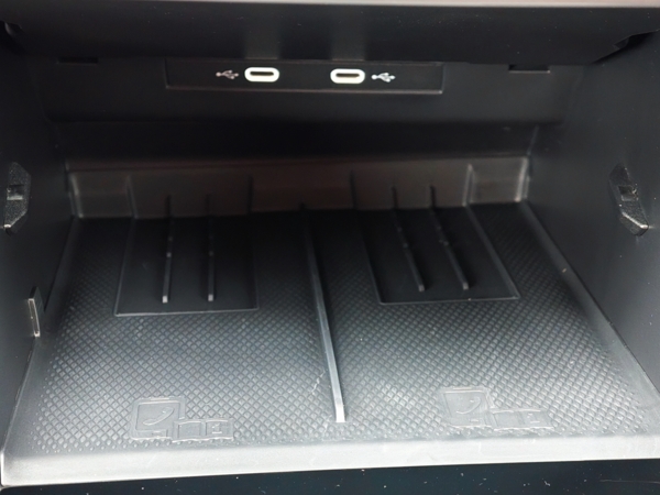 Volkswagen Tayron Elegance 4motion DSG 2,0 TDI 142kW 33