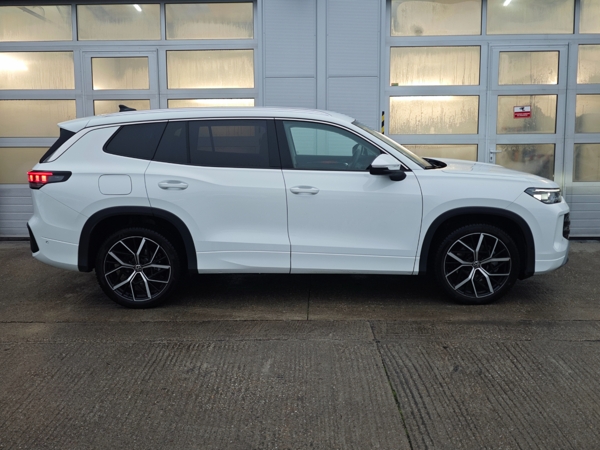 Volkswagen Tayron Elegance 4motion DSG 2,0 TDI 142kW 9