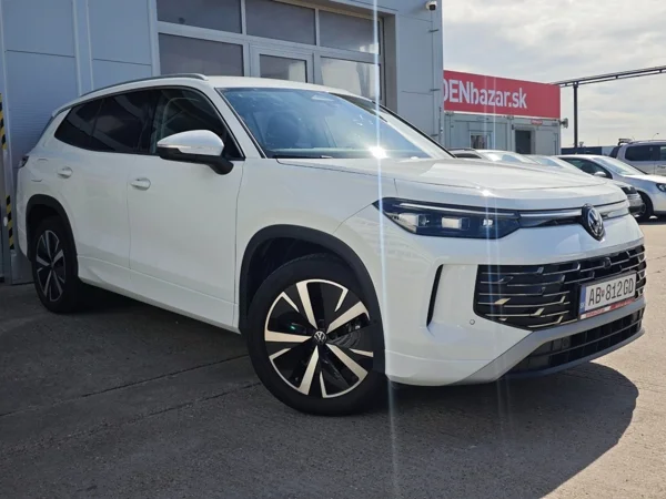 Volkswagen Tayron Elegance DSG 1,5 eTSI 110kW 5