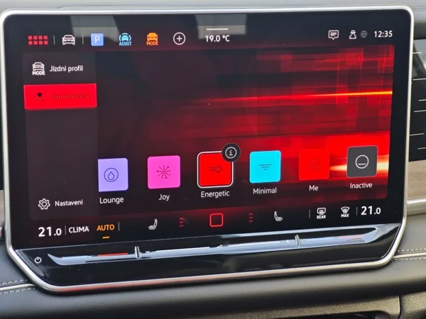 Volkswagen Tayron Elegance DSG 1,5 eTSI 110kW 23