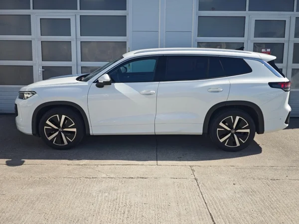 Volkswagen Tayron Elegance DSG 1,5 eTSI 110kW 8