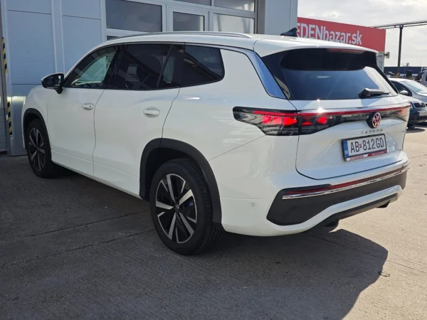 Volkswagen Tayron Elegance DSG 1,5 eTSI 110kW 7