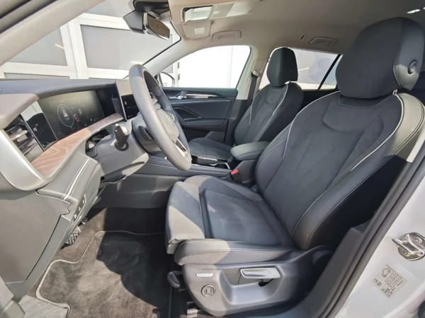 Volkswagen Tayron Elegance DSG 1,5 eTSI 110kW 11