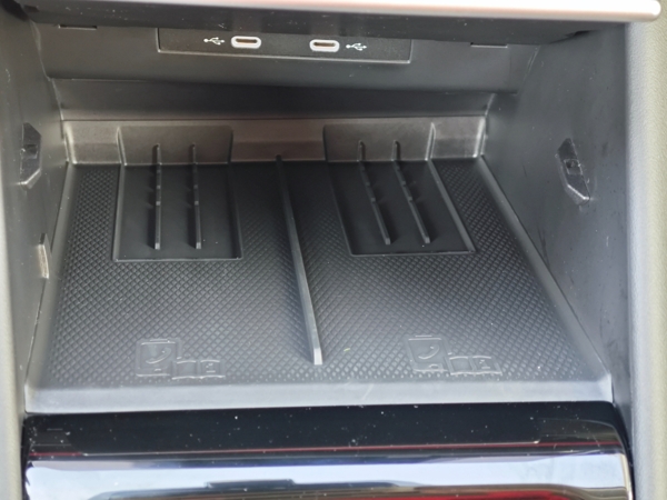 Volkswagen Tayron Elegance DSG 1,5 eTSI 110kW 28