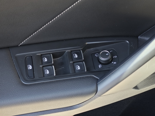 Volkswagen Tiguan Allspace R-Line 4motion DSG 2,0 TDI 147kW 30