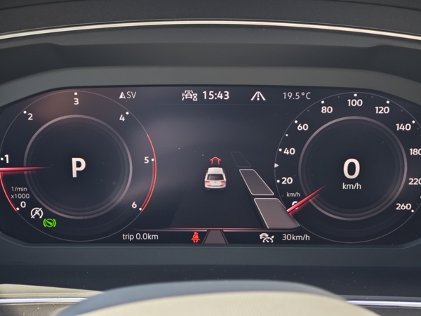 Volkswagen Tiguan Allspace R-Line 4motion DSG 2,0 TDI 147kW 14