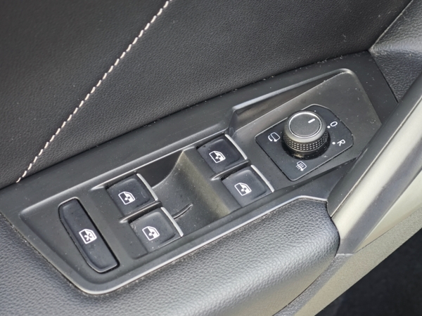 Volkswagen Tiguan Allspace R-Line 4motion DSG 2,0 TDI 147kW 40