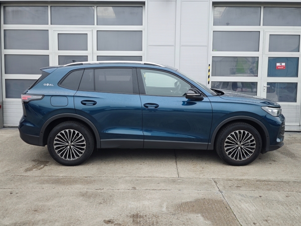 Volkswagen Tiguan DSG 2,0 TDI 110kW 9