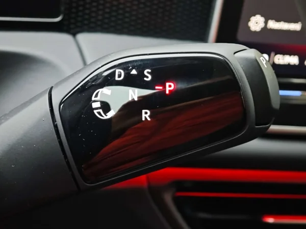 Volkswagen Tiguan DSG 2,0 TDI 110kW 28
