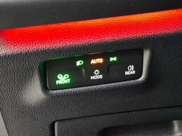 Volkswagen Tiguan DSG 2,0 TDI 110kW 34