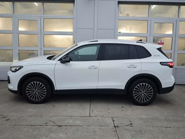 Volkswagen Tiguan DSG 2,0 TDI 110kW 8
