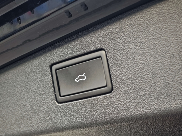 Volkswagen Tiguan DSG 2,0 TDI 110kW 34