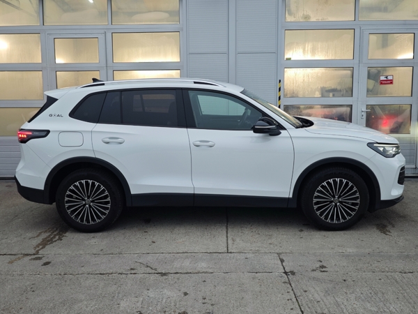Volkswagen Tiguan DSG 2,0 TDI 110kW 9