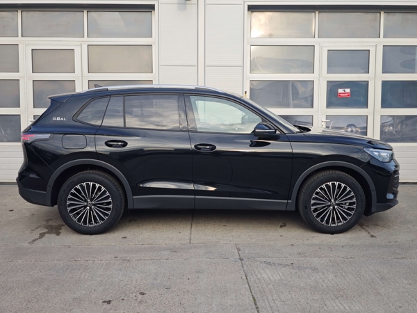 Volkswagen Tiguan DSG 2,0 TDI 110kW 9