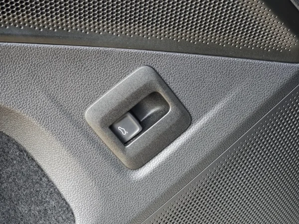 Volkswagen Tiguan DSG 2,0 TDI 110kW 36