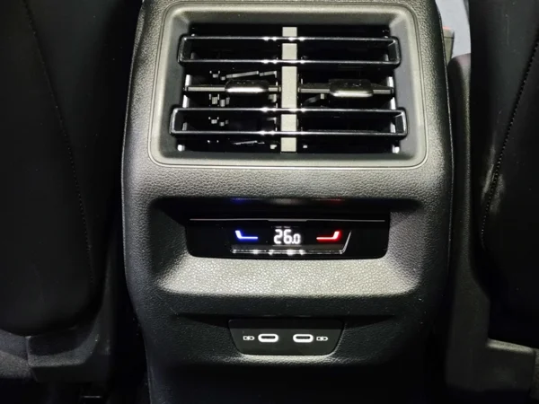 Volkswagen Tiguan DSG 2,0 TDI 110kW 35