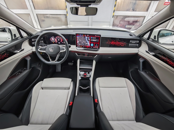 Volkswagen Tiguan Elegance DSG 2,0 TDI 110kW 12