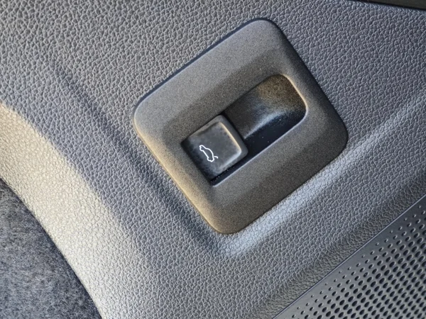 Volkswagen Tiguan Elegance DSG 2,0 TDI 110kW 33