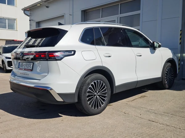 Volkswagen Tiguan Elegance DSG 2,0 TDI 110kW 2