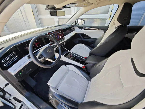 Volkswagen Tiguan Elegance DSG 2,0 TDI 110kW 10