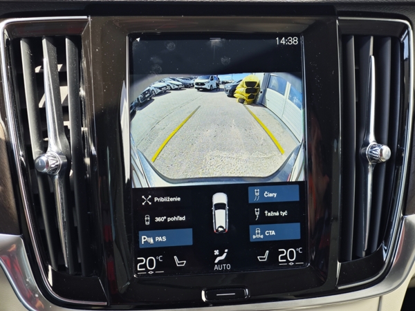 Volvo V90 CC PRO Polestar Engineered AWD D4 140kW 17