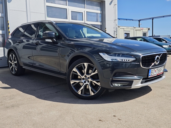 Volvo V90 Cross Country PRO Polestar Engineered AWD D4  140kW 5
