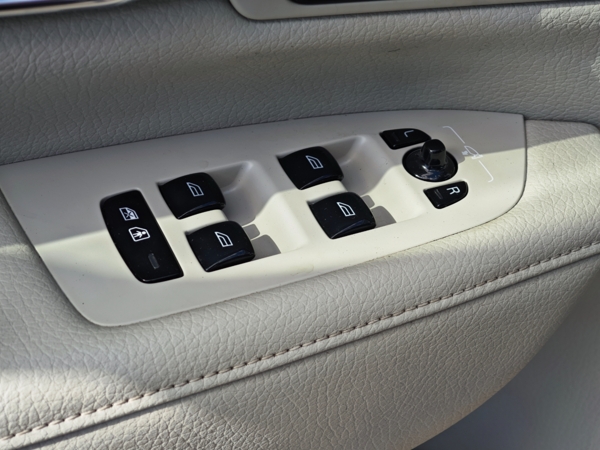 Volvo V90 Cross Country PRO Polestar Engineered AWD D4  140kW 35