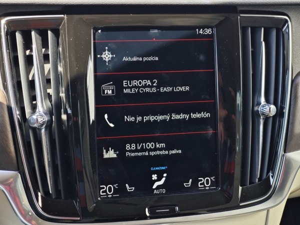 Volvo V90 Cross Country PRO Polestar Engineered AWD D4  140kW 15