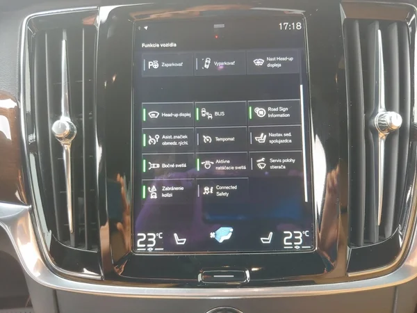Volvo V90 D5 INSCRIPTION AWD A/T 2.0 173kW 21