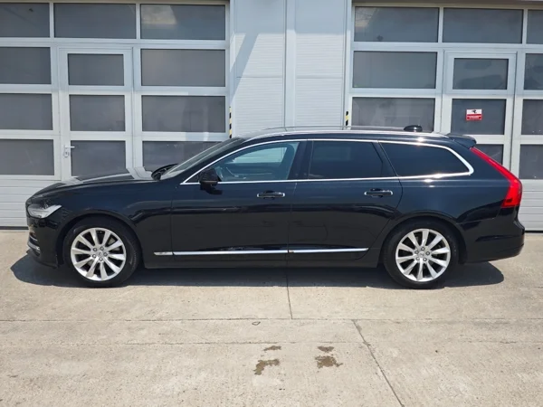 Volvo V90 D5 INSCRIPTION AWD A/T 2.0 173kW 8
