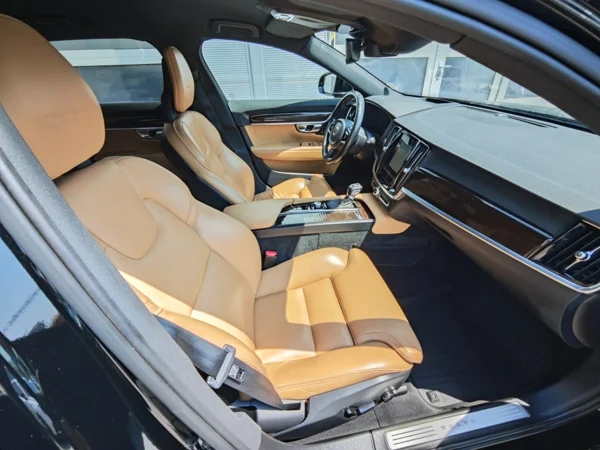 Volvo V90 D5 INSCRIPTION AWD A/T 2.0 173kW 12