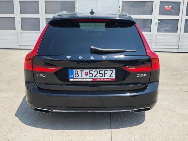 Volvo V90 D5 INSCRIPTION AWD A/T 2.0 173kW 6
