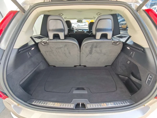 Volvo XC90 PLUS BRIGHT AWD B5 D 173kW 39